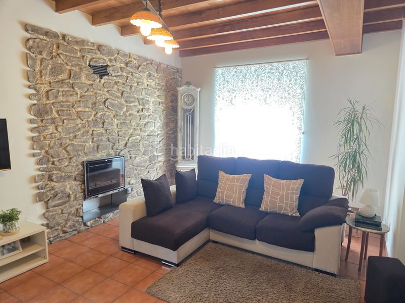 Foto 3d7e14f3-d9dd-46e9-8e00-ee2ae6a85ddb. Xalet amb calefacció a Alfoz