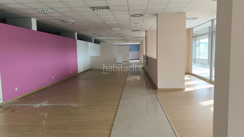 Foto 622d8e95-d55b-4075-8bc1-96b97d4fbd63. Local comercial  en Brión