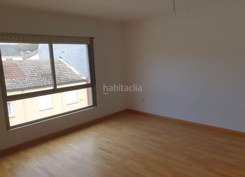 Foto 6ab2078f-6ba4-4c52-a921-cfa9697093d7. Pis a Sarria