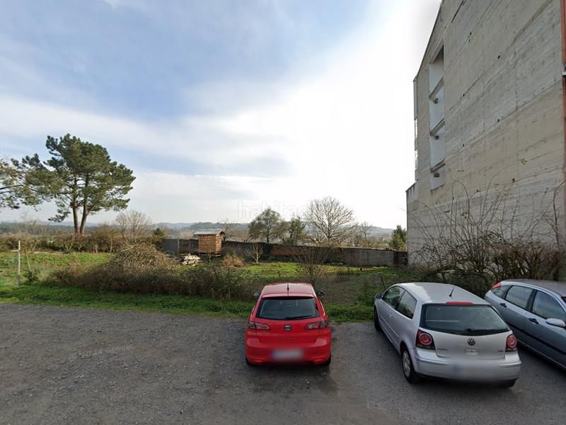 Foto 192796ce-d886-41f3-9d42-93d26d628ea0. Terreny residencial a rúa doctor fleming 76 a Carballo