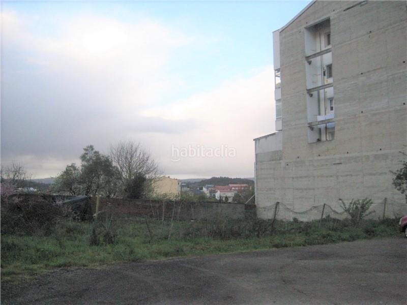 Foto c4739614-be5e-477d-b0a1-e74f82baf8d1. Terreny residencial a rúa doctor fleming 76 a Carballo