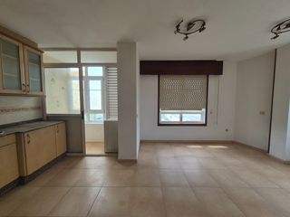 Flat en Estrada de castela 734. Piso de 2 hab. en nar�n