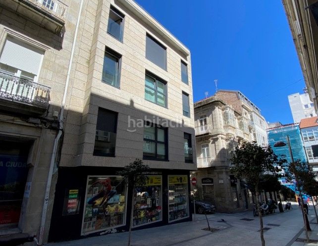 Foto 0cfb2647-ab0e-45fd-86fa-b7ae0a21faf4. Local comercial a Centro - Areal Vigo