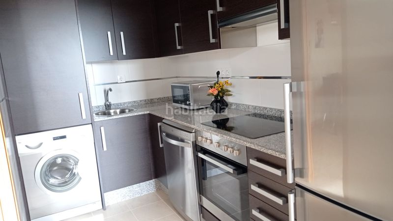 Foto 91be5958-bbd3-4dc3-960d-7c5e6c4dcd14. Duplex dans Foz