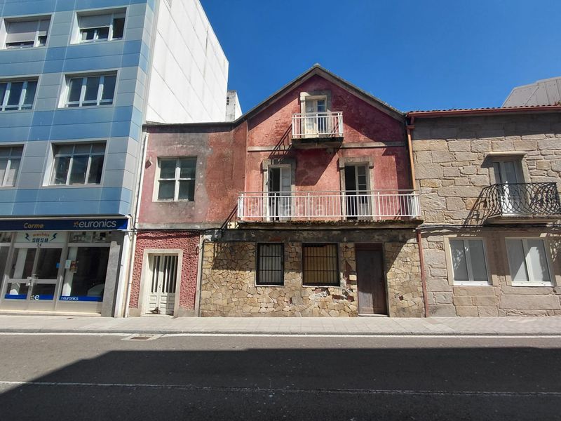 Foto c7a05c00-686a-406c-8c5d-fcc83872ffbf. Maison jumelée dans rúa real 27 dans Ponteceso