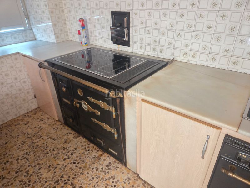 Foto 16e2403e-3abf-419d-9a0b-620a0605c5e8. Xalet amb aparcament a Ribadeo
