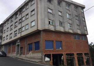 Geschäftsraum  Rúa do cine. Local comercial en pontevedra