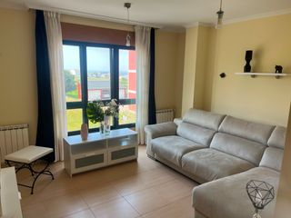 Rent Flat in Rúa xove 24. Piso de 2 hab. en foz