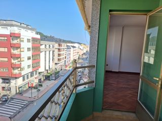 Etagenwohnung  Avenida arcadio pardiñas 165. Piso de 4 hab. en burela