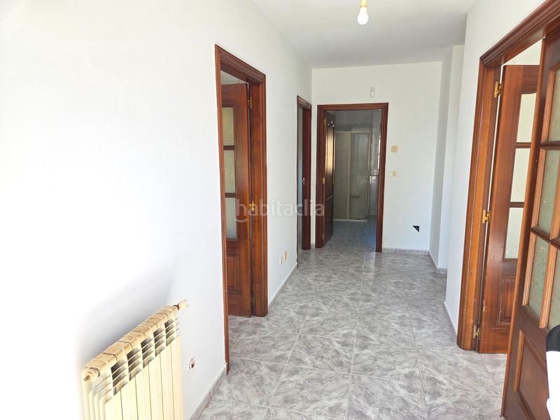 Foto 8878185b-5a9c-4362-8399-8ae712547275. Casa en n/a casa con finca en Vilalba