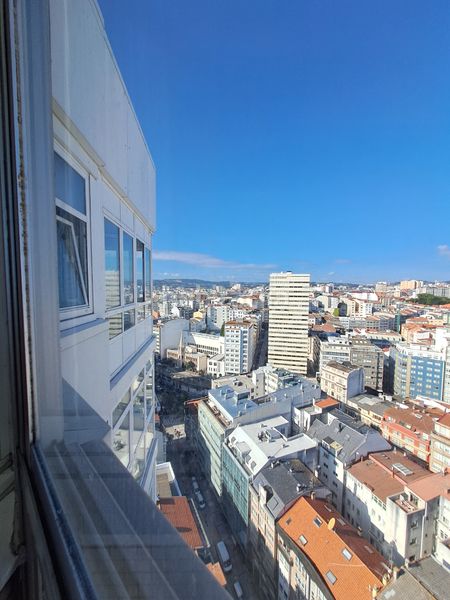 Foto ca7eda18-a819-4e92-a2e2-8706cb522b90. Lloguer pis amb calefacció a Ensanche Coruña (A)
