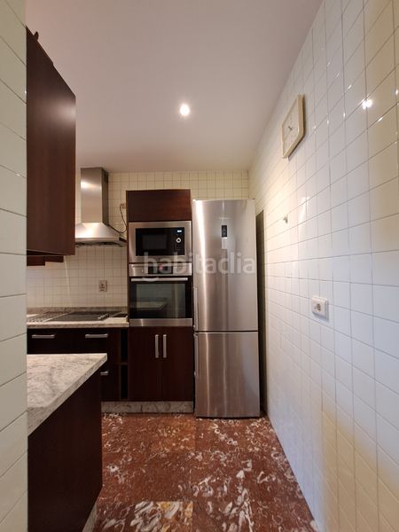 Foto 7ab6f501-d28a-40f5-96bd-161efb63d431. Rent flat with heating in Ensanche Coruña (A)