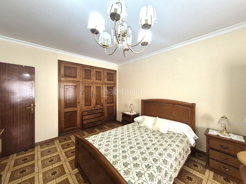 Foto be854c2c-8bd5-4d0e-bd86-536fed14c101. Pis a rúa floreal 3 a Cedeira