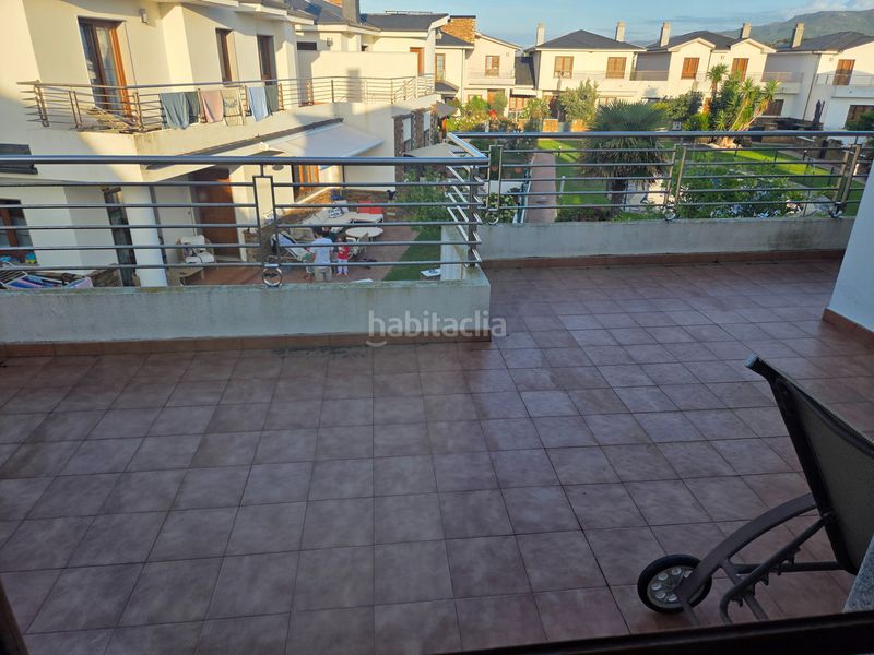 Foto 0481787c-c68d-4671-8069-5ce7b9339560. Casa adossada a avenida casiano moreno 50 a Barreiros