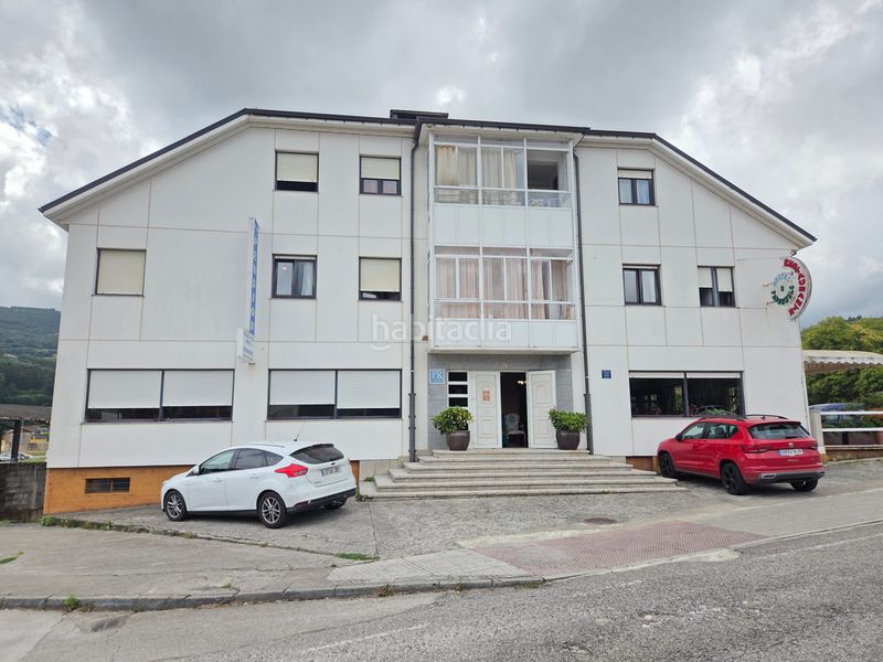 Foto 0d3c0826-bf53-44f3-8106-d2fce8d516e1. Edificio en avenida bos aires 1 edificio hostelero-residencial mixto en Mondoñedo