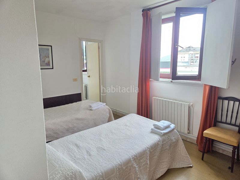 Foto 4e786c13-f189-49e1-b251-99181facb119. Edificio en avenida bos aires 1 edificio hostelero-residencial mixto en Mondoñedo