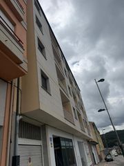 Appartement  Rúa calvo sotelo 32. Piso de 3 hab. en lorenzana