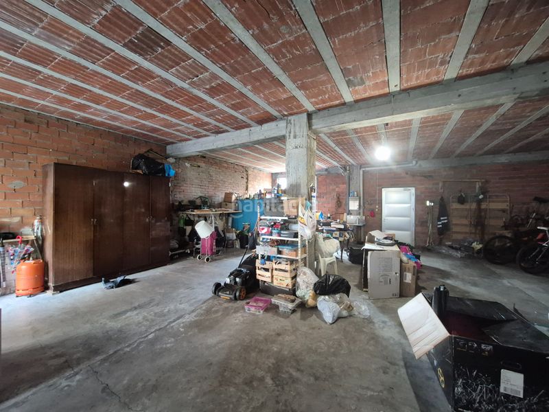 Foto c9102732-3d91-4e22-8251-4883b0a1092d. Local comercial a rúa floreal 29 a Cedeira