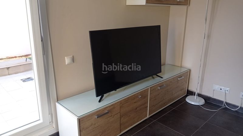 Foto 4fdd6bdf-b4eb-43d1-9204-65a7870966a3. Pis a avenida asturias 17 a Foz