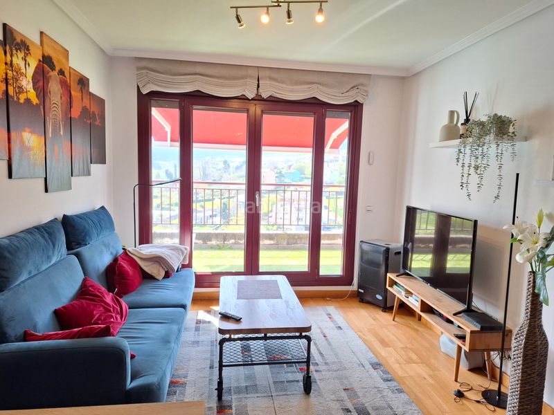 Foto fb8d0221-6ace-4c98-b524-5bbbef877a3a. Àtic a rua granxas 35 a Viveiro