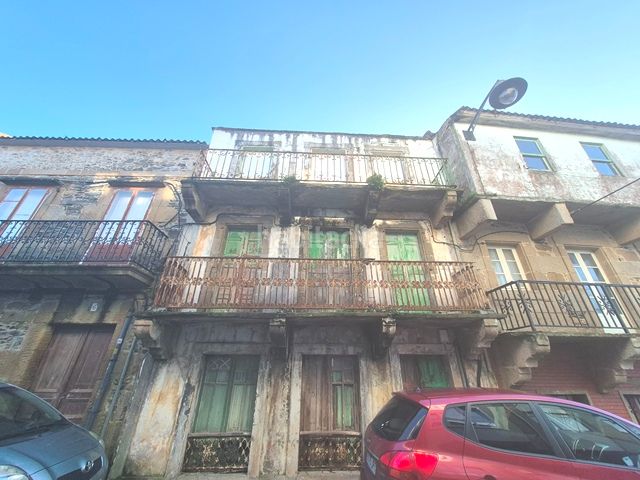 Foto 79b11b2d-9161-4c5b-b390-26405caa0aee. Residential plot in rúa maría 4 in Mugardos