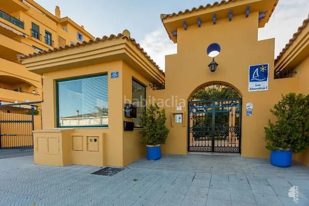Foto 4f21de1e-88e6-493a-b4d0-f0810622f8b8. Pis amb calefacció aparcament piscina a Nueva Alcántara Marbella