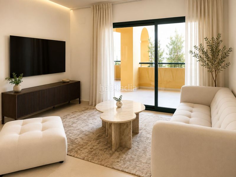 Foto d4b1d07f-3dd2-4a03-b161-32a3a71d1e24. Pis amb xemeneia calefacció piscina a Nueva Alcántara Marbella
