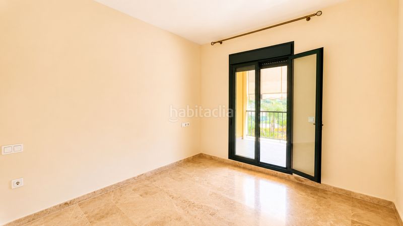 Foto e5fa24e2-3176-440c-817c-4e9d4dfa35c3. Pis amb calefacció aparcament piscina a Nueva Alcántara Marbella