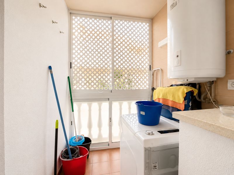 Foto a2788146-d5e8-4b95-8ffa-a3dfad0eb00f. Piso en San Pedro de Alcántara Pueblo Marbella