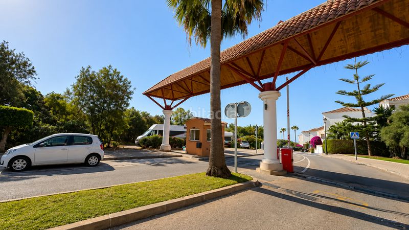 Foto d845e3db-5de9-409f-bfe3-276e3f7a408c. Àtic amb calefacció aparcament piscina a reserva de Marbella Marbella