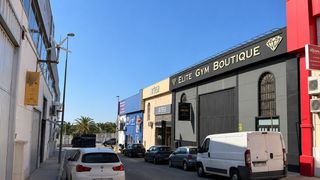 Rent Industrial building in San Pedro de Alcántara Pueblo. Nave industrial en alquiler de larga temporada – polígono indust