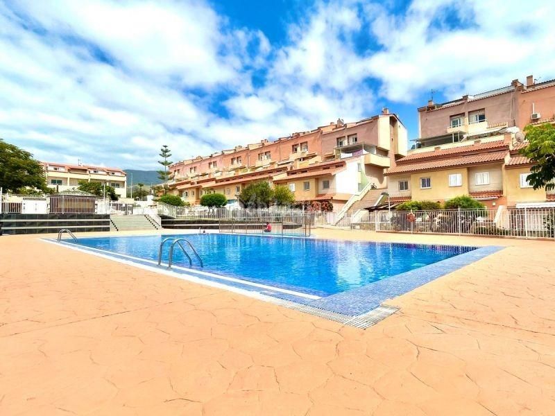 Foto c47b589e-9086-41bc-adff-3d1707f992ce. Dúplex amb piscina a Playa del Duque Adeje