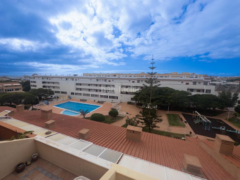 Foto f54c78a6-a597-48d0-96ee-669d5585ad7b. Dúplex amb piscina a Playa del Duque Adeje