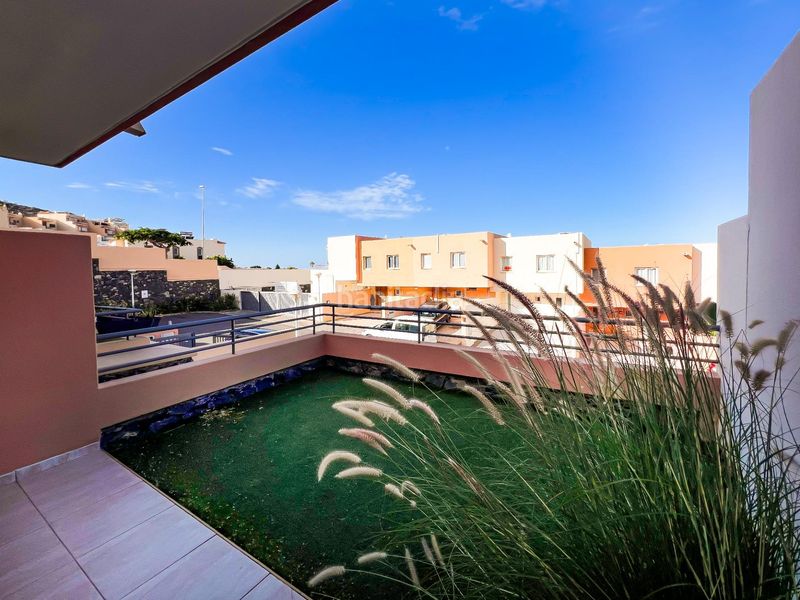 Foto 25617997-0d5e-4142-917e-76ba2f13c28b. Dúplex a avenida kurt konrad mayer 67 a Playa Fañabé Alto Adeje