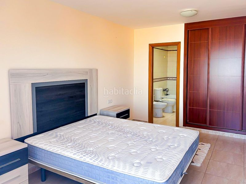 Foto e28c2342-b6ba-44dd-b8f3-2c488ddf4ca3. Dúplex a avenida kurt konrad mayer 67 a Playa Fañabé Alto Adeje