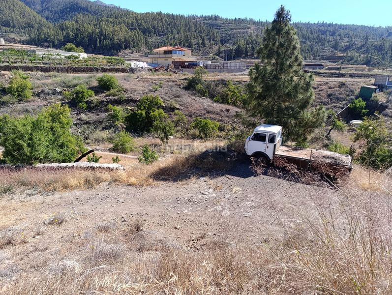 Foto 376c4d17-09db-488b-a63c-83c3d6cf841d. Terreny residencial a Vilaflor