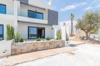 Semi detached house in Los Balcones-Los Altos