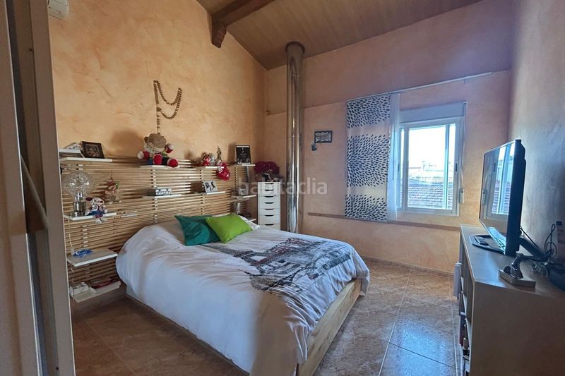 Foto a9bf6b0f-f7b0-4fad-a937-1623cfebb6a7. Casa adossada a San Isidro