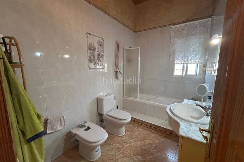Foto dbea7650-ff6c-4e7f-8275-a015ad6f81ab. Casa adossada a San Isidro