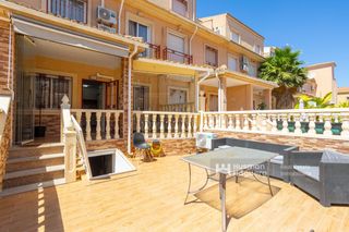 Casa adosada en Playa Flamenca
