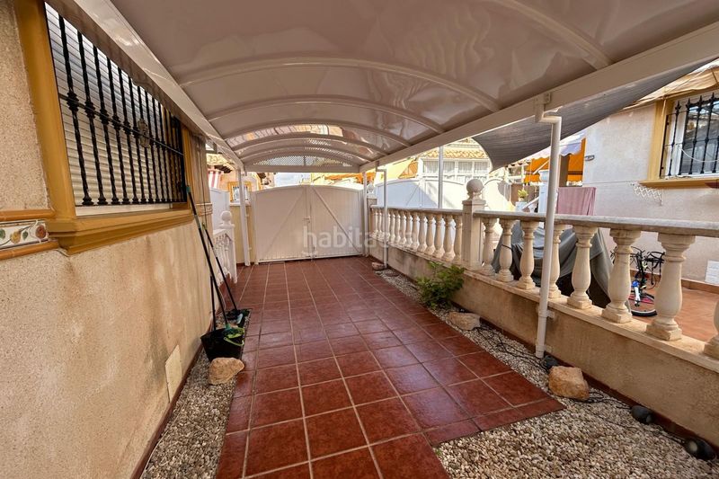 Foto 62bb889f-4810-4152-b935-19be5d2b08f8. Casa a Playa Flamenca Orihuela