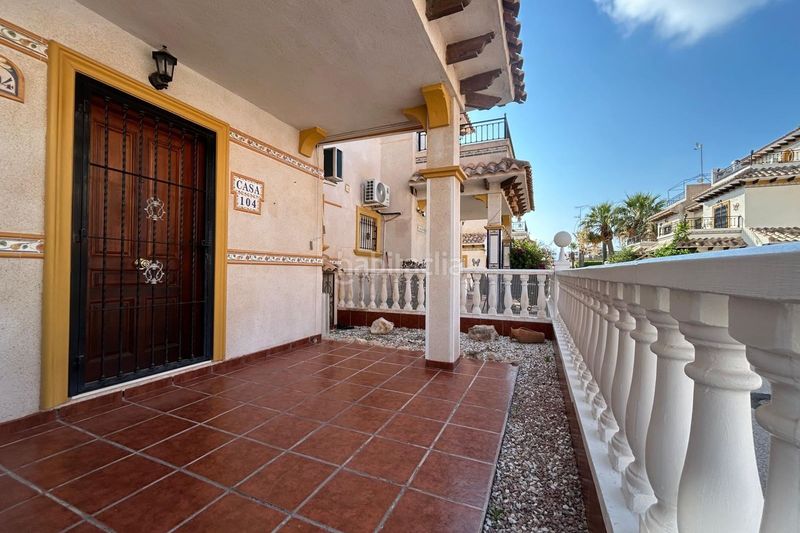Foto a826356b-d9d8-4cab-bcd3-910b6bf42322. Casa a Playa Flamenca Orihuela