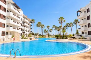 Apartment in Las Lomas de Rame-Bahía Bella