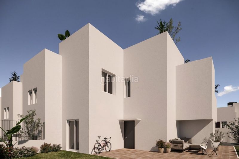 Foto bea8690e-1ca4-4b1c-ad9a-15f77a24c094. Casa adossada a Monforte del Cid