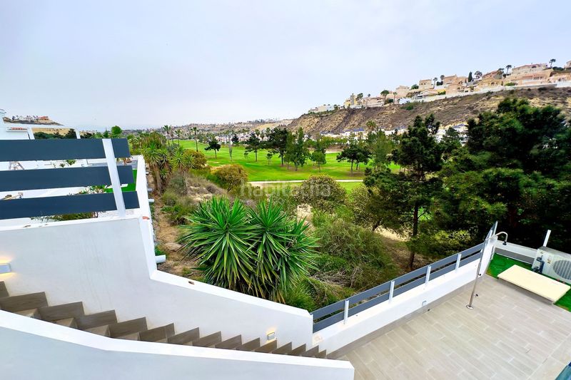 Foto c278a930-d8d3-4764-b7cb-a40128ec2efd. Casa a Rojales