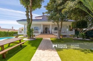 House in Zona Carrefour - Urbanizaciones