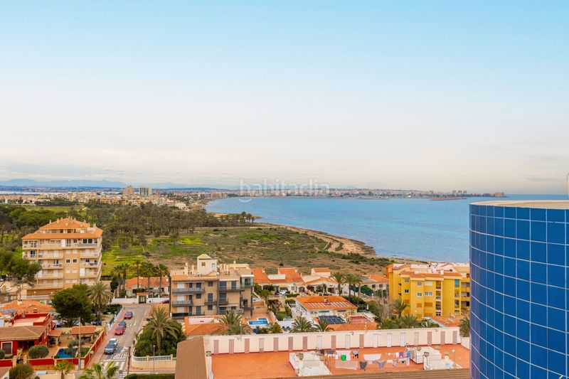 Foto 106dfded-3eb3-4940-9c1d-3134469f9318. Apartament a Punta Prima Torrevieja