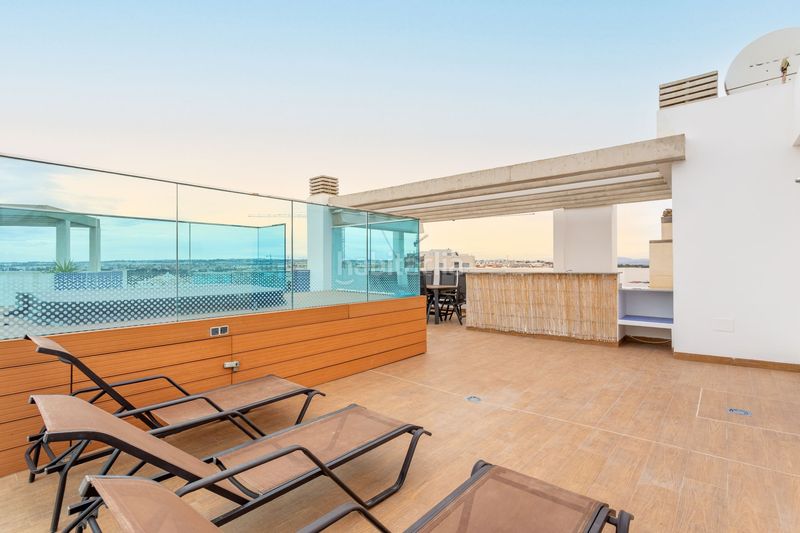 Foto bc773bf8-29fa-4158-9f4a-971be6bc479b. Apartament a Punta Prima Torrevieja