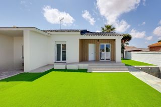 House in Zona Carrefour - Urbanizaciones