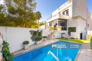 House in Villamartín-Las Filipinas